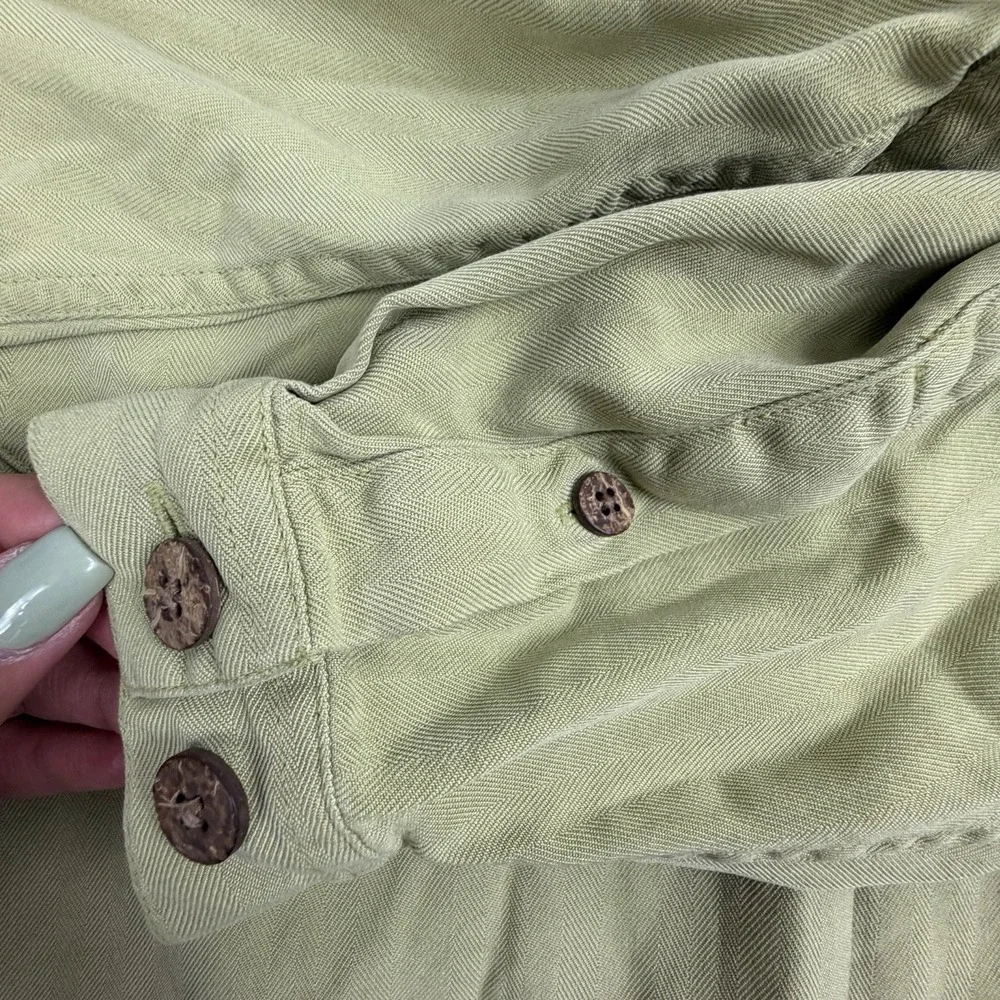 Tommy Bahama Women Silk Herringbone Button Down Shirt Sage Green Long Sleeve S - Picture 6 of 12